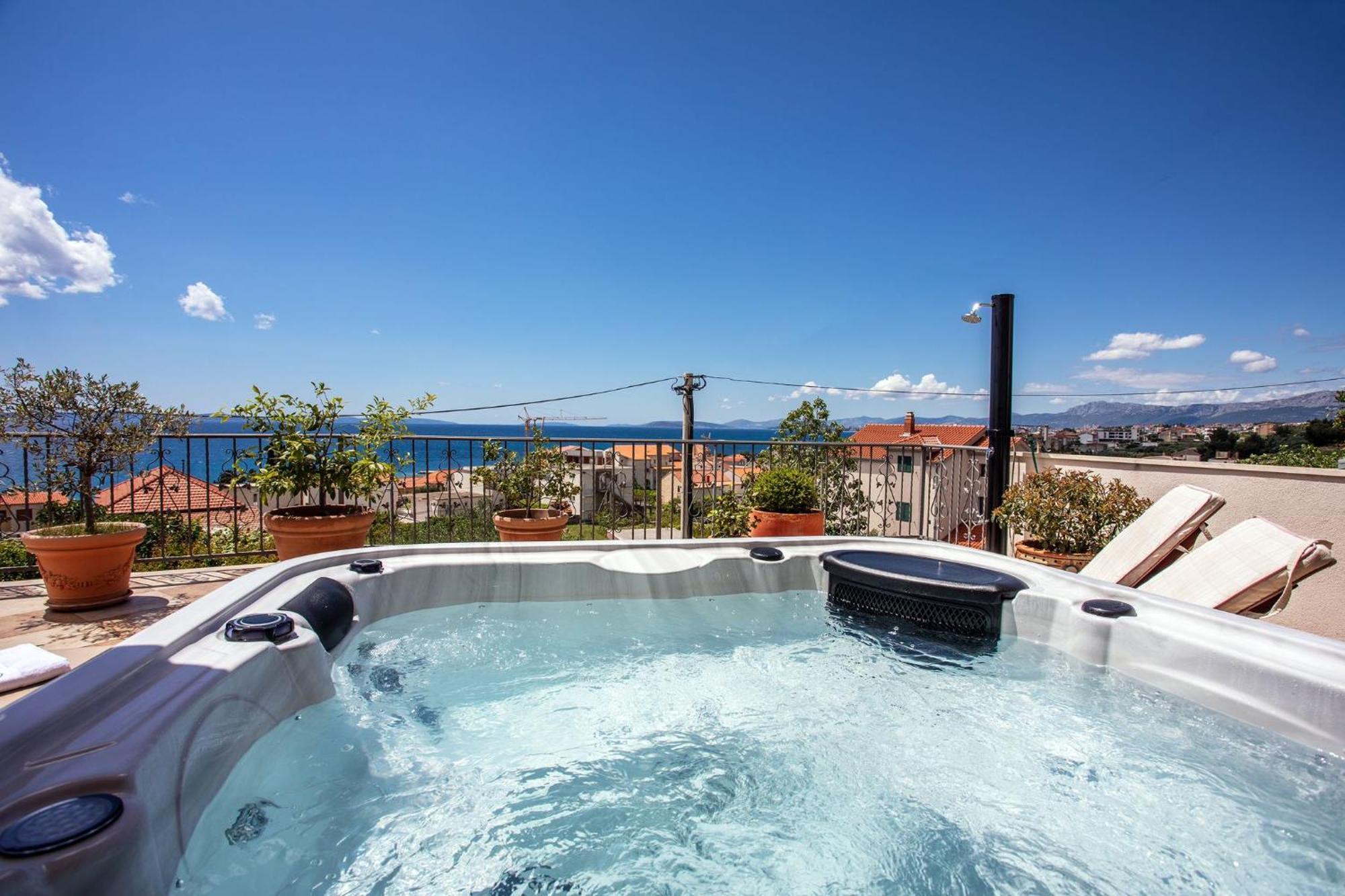 Idis Luxury Apartment Podstrana Exterior photo